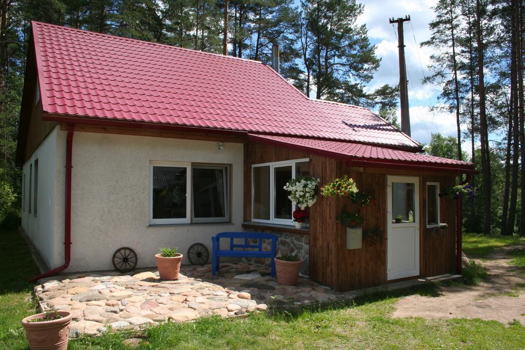 Nature Retreat "Upes Dizvietas" Kraslava Exterior photo